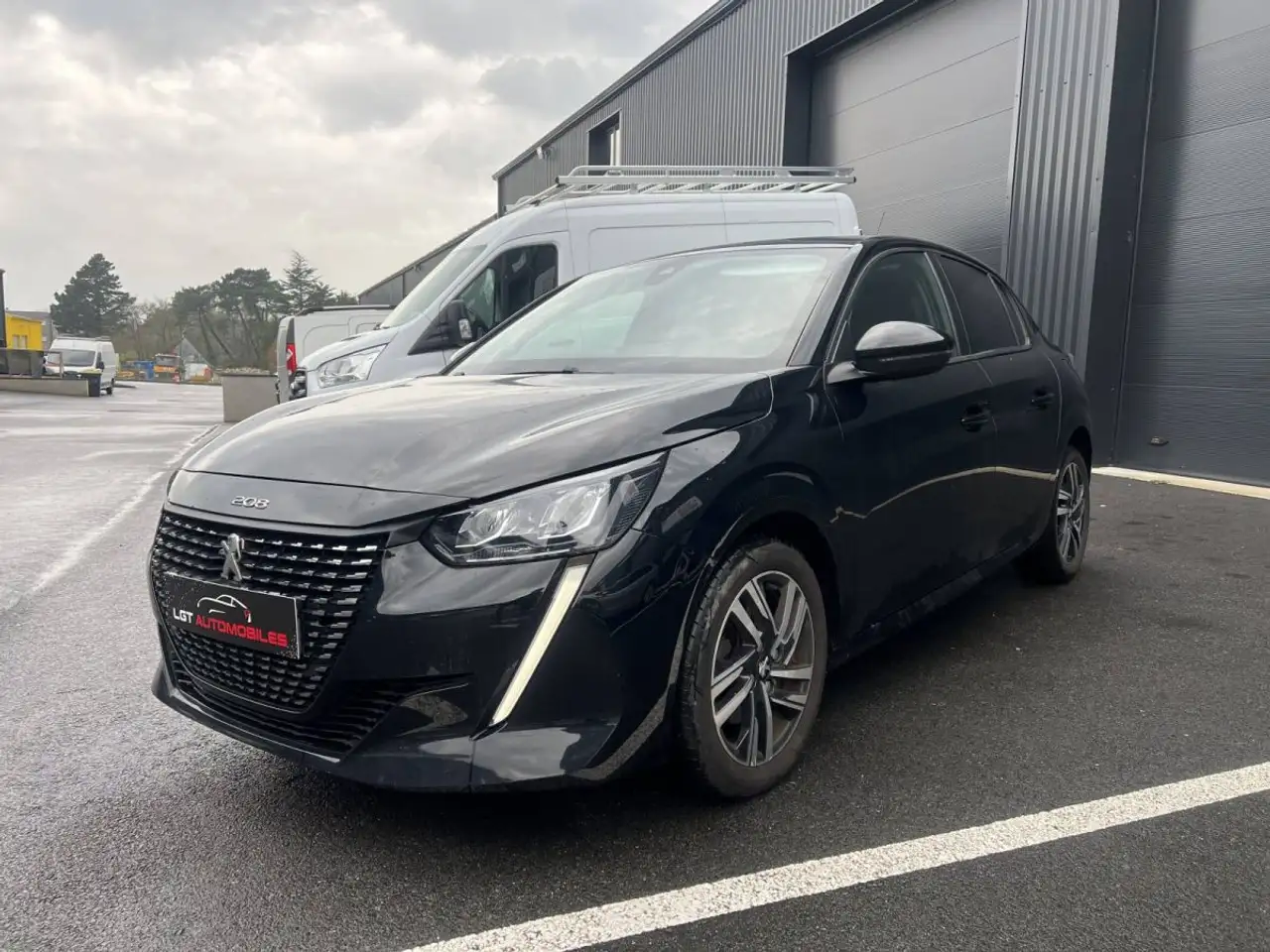 Peugeot 208 1.2 Essence 100cv