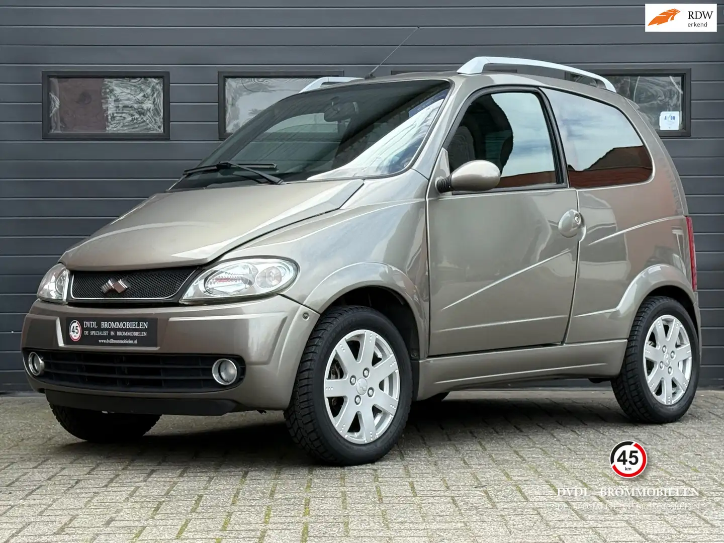 Ligier X-Too Max Brommobiel 45km auto 33dkm | Aixam Microcar Braun - 1