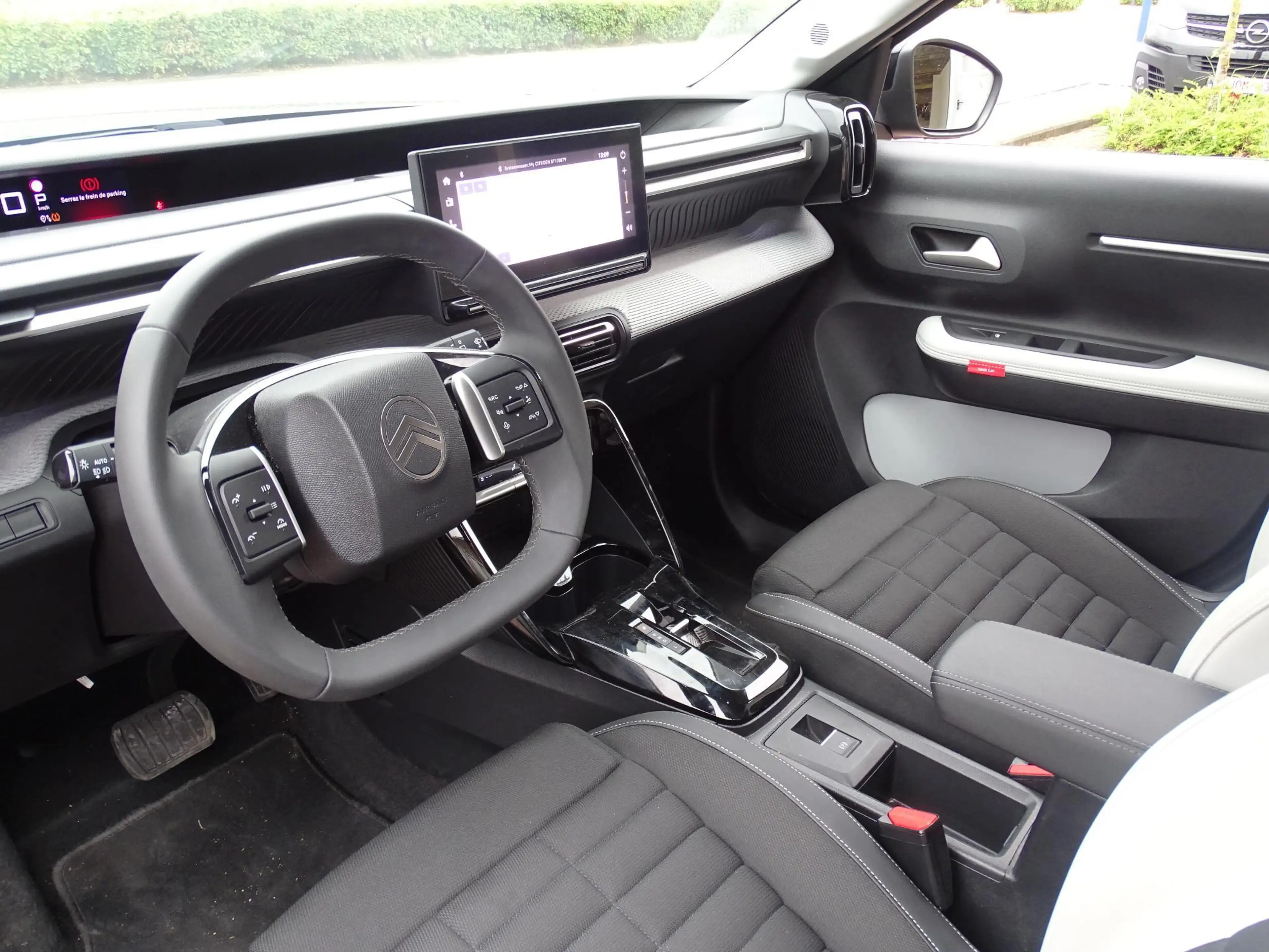 Citroen C3 Aircross Hybrid 145 ch Automatic MAX — photo 14