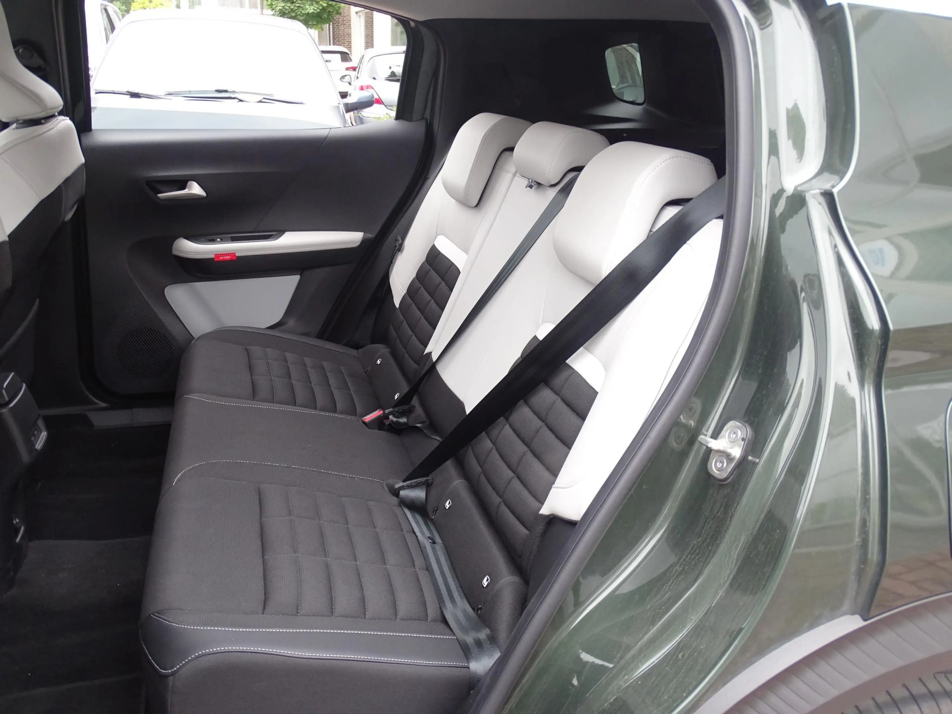 Citroen C3 Aircross Hybrid 145 ch Automatic MAX — photo 15