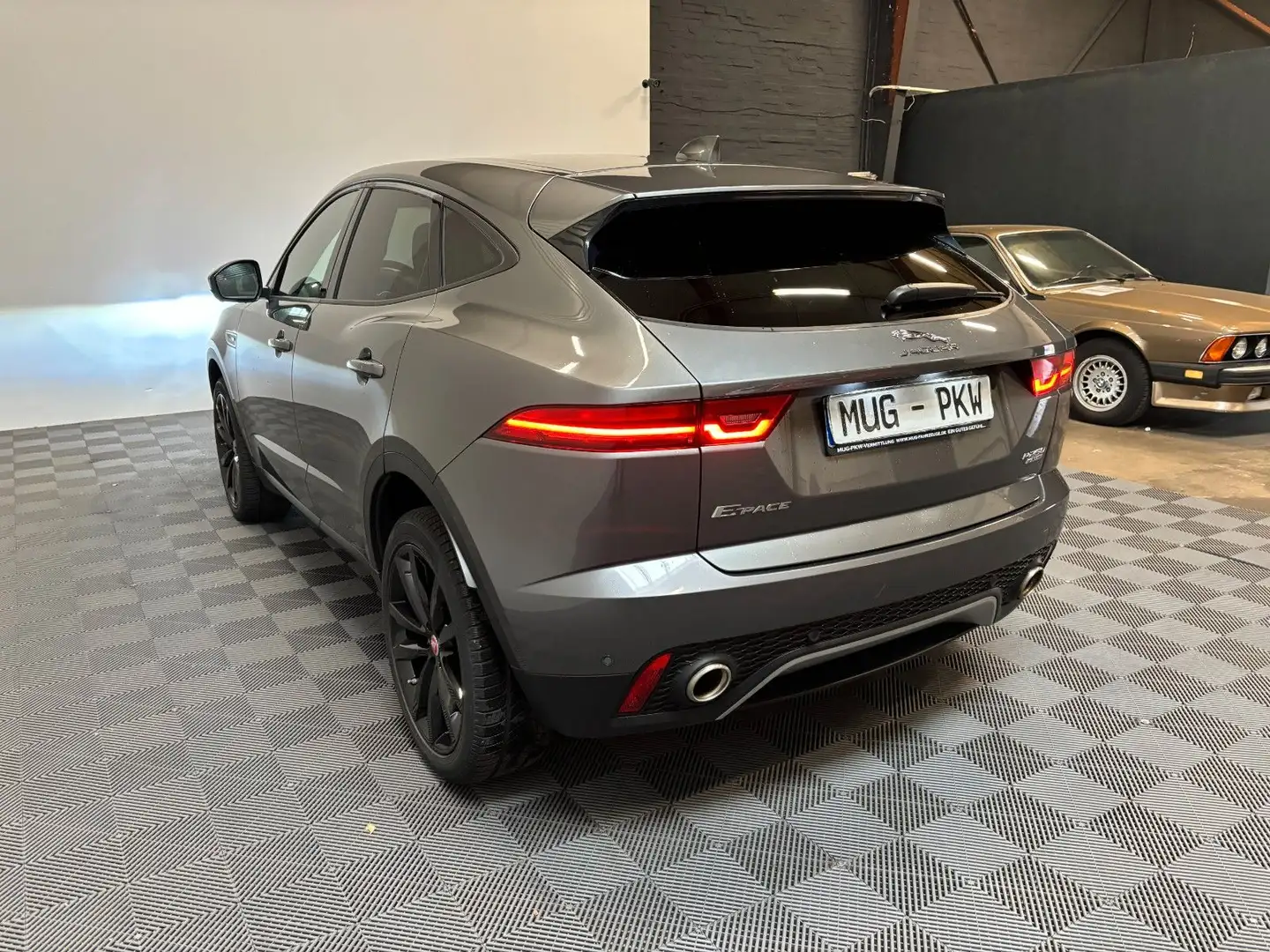 Jaguar E-Pace P250 HSE AWD*VirtualCo.-LED-ACC-Kamera* Gris - 2