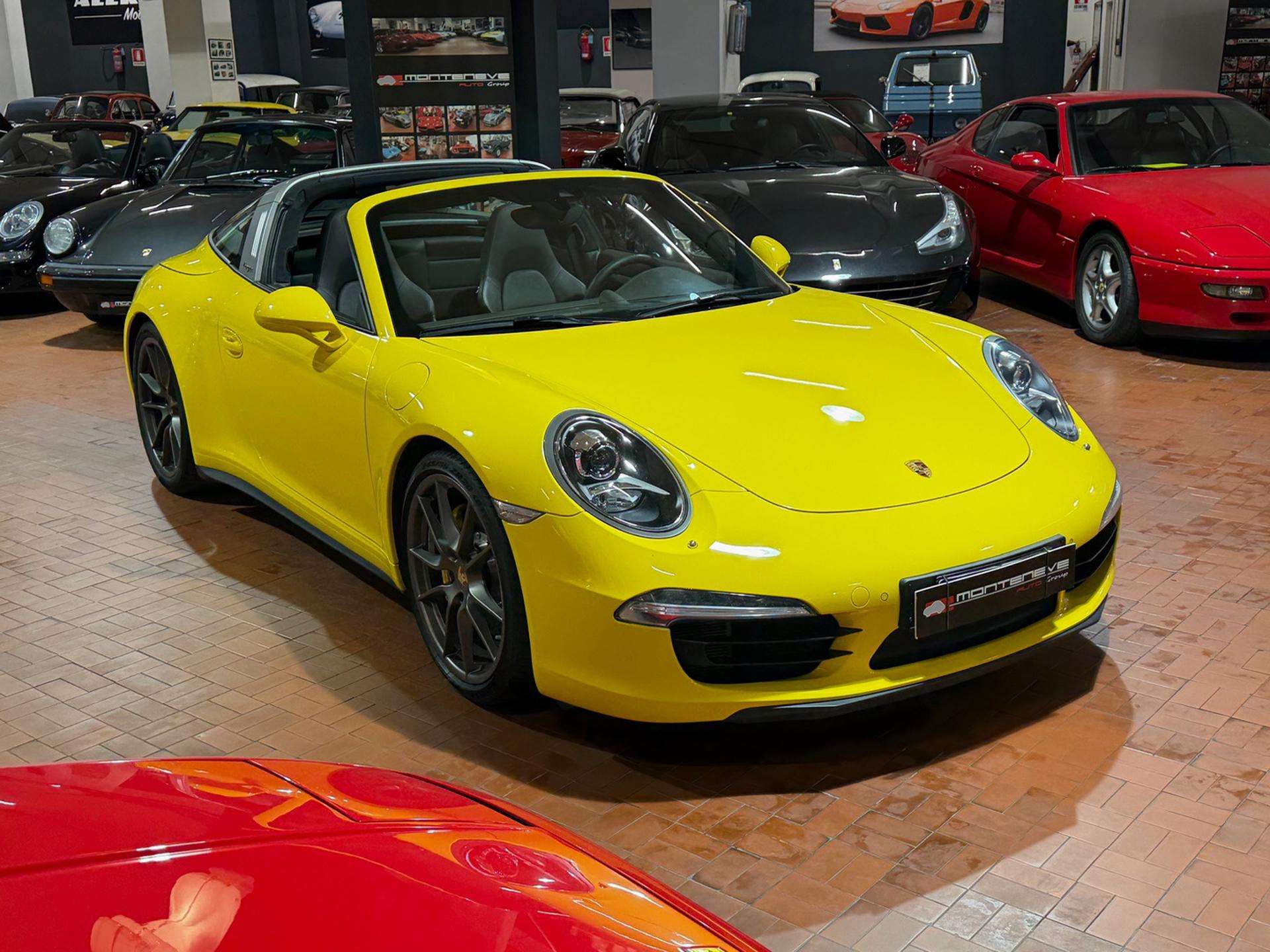 Porsche 991