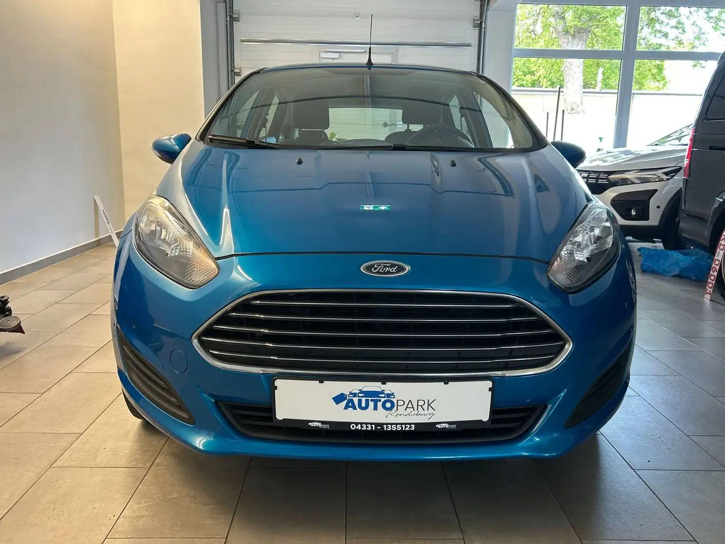 Ford Fiesta 1,2 Trend Blau - 2
