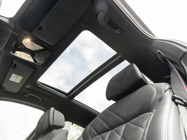 BMW X5 view 4