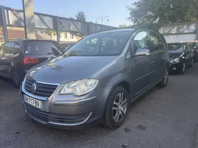 Volkswagen Touran 2.0 16S TDI 140 Confort 5pl