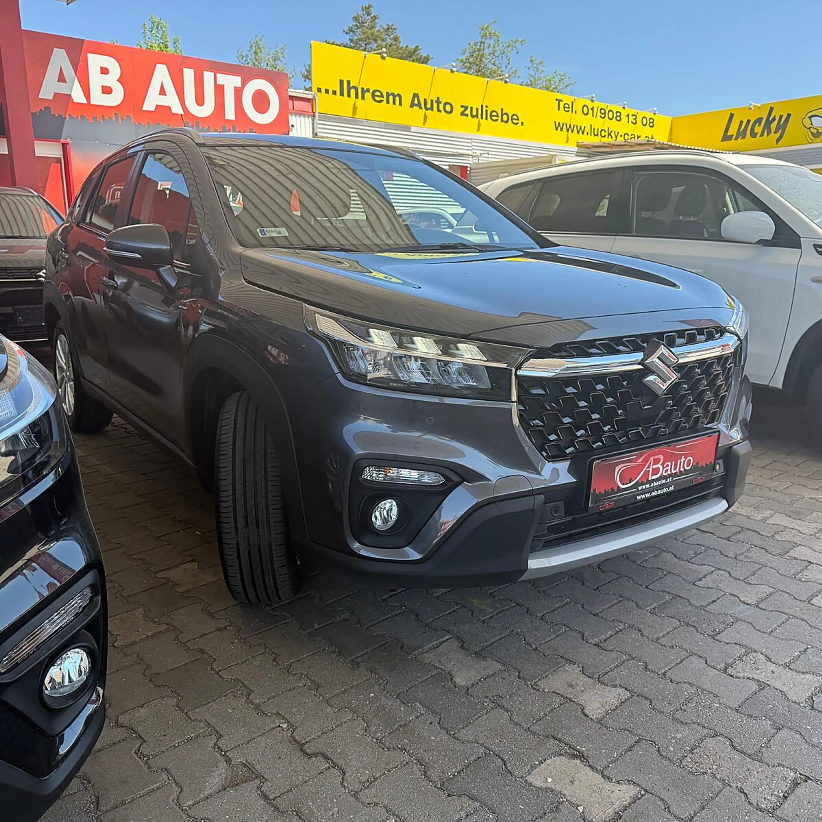 Suzuki S-Cross 1,4 Hybrid shine Aut. Tageszulassung — photo 6