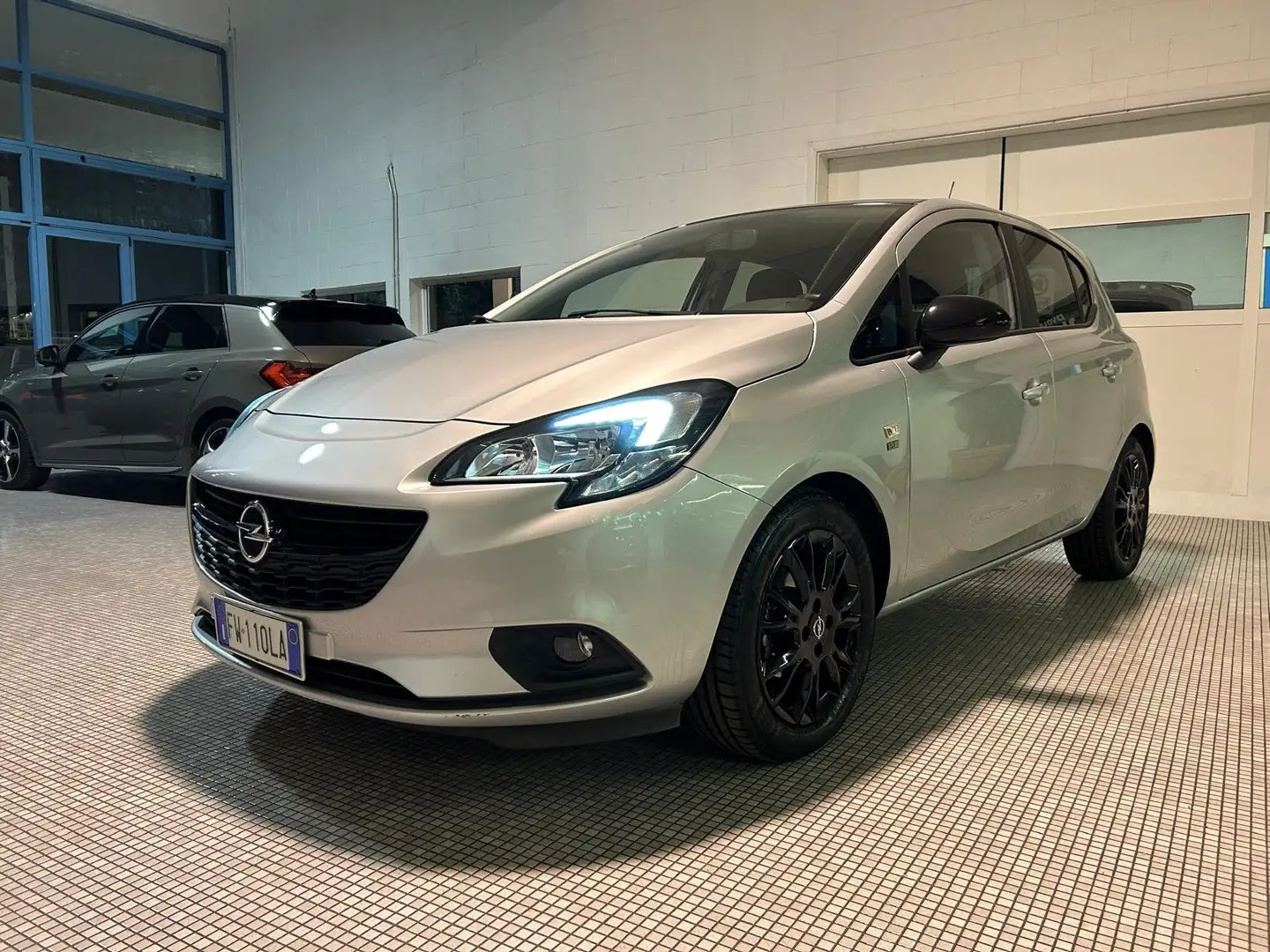 Opel Corsa Corsa 5p 1.4 75cv Argento - 2
