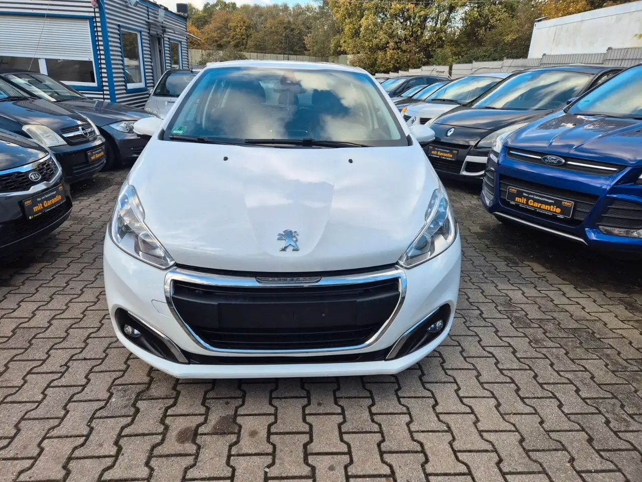 Peugeot 208