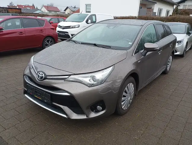 Toyota Avensis Edition-S+ * Kamera * Navi * AHK
