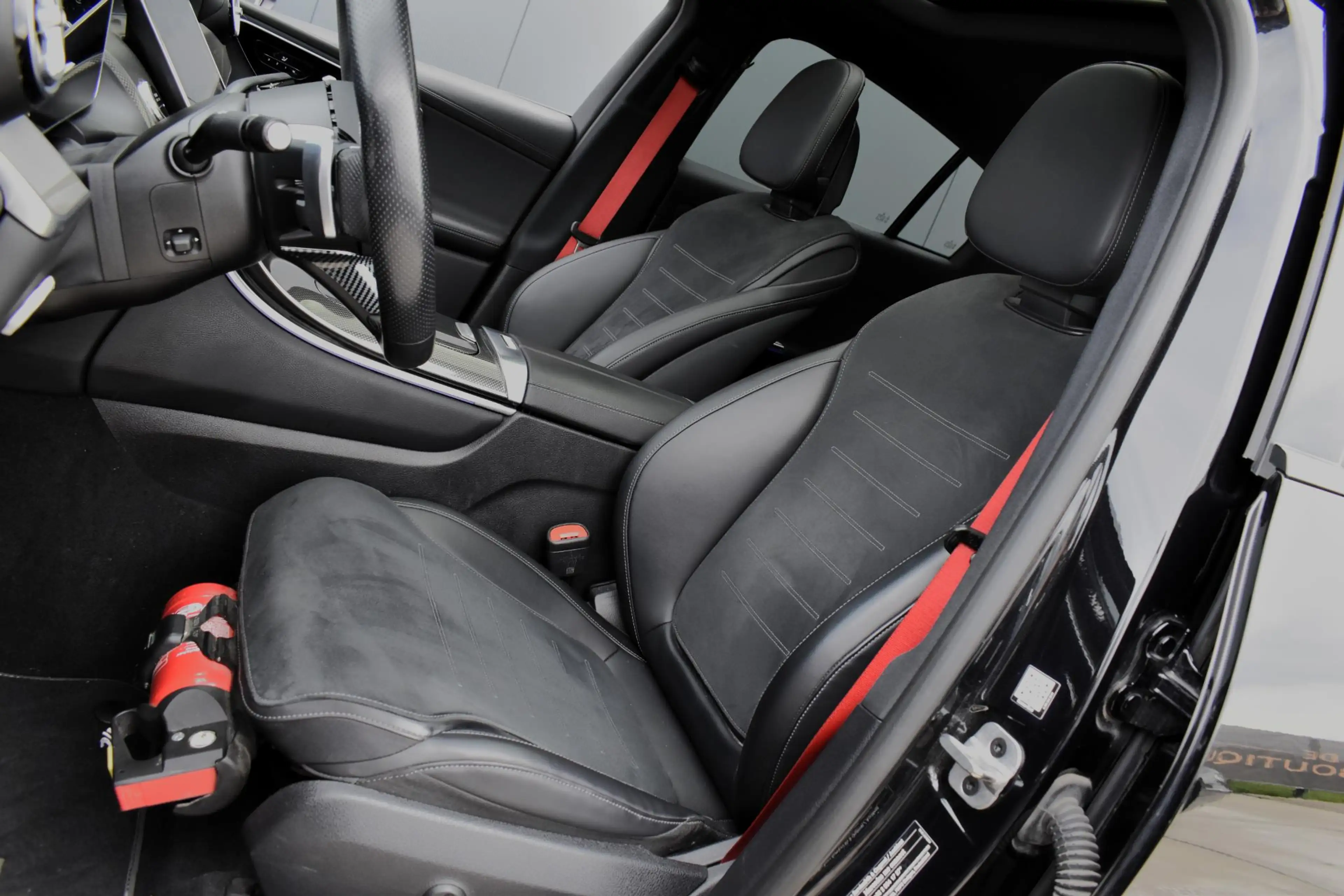 Mercedes-Benz GLC 300 Coupé 300e 4MATIC AMG Line — photo 9