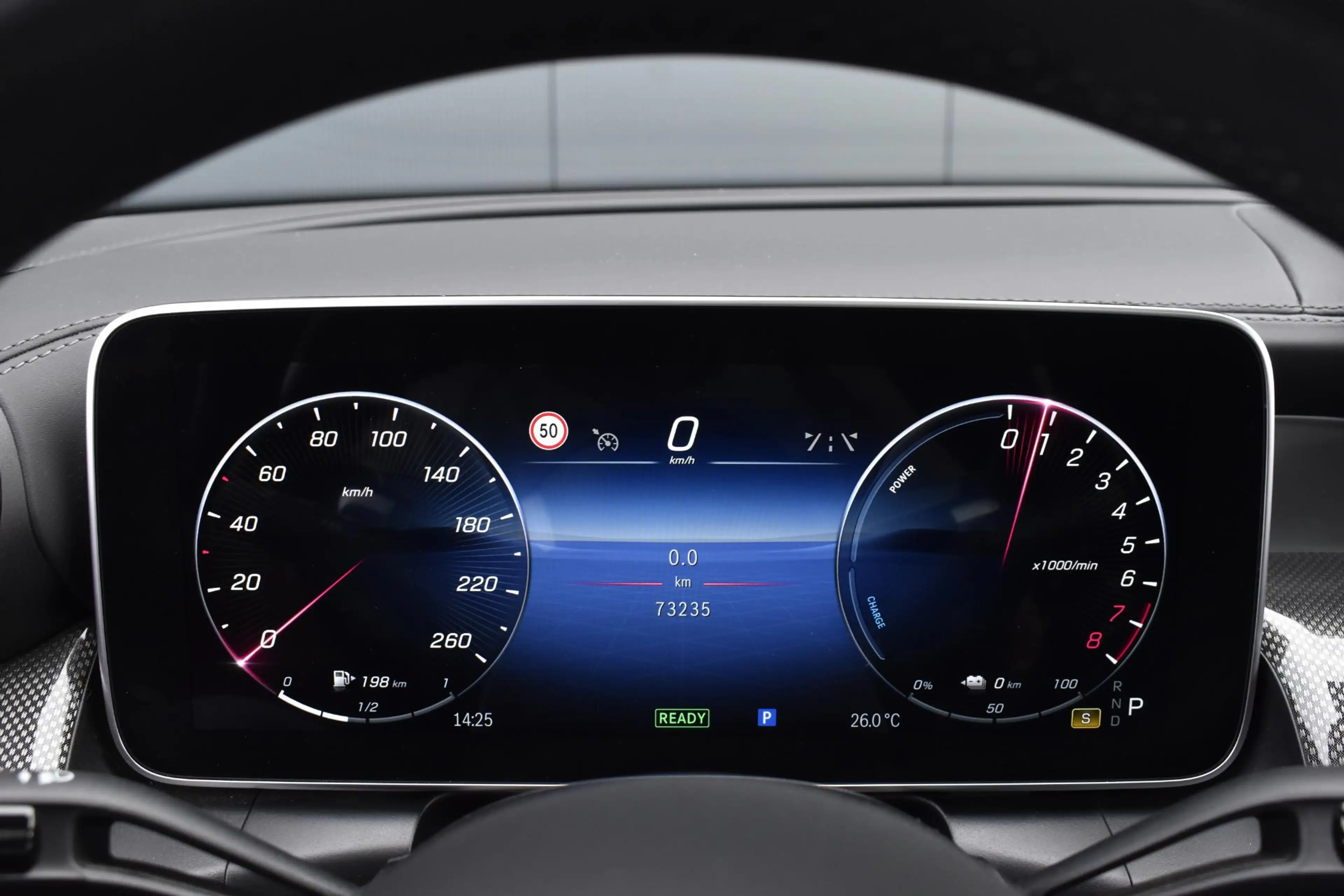 Mercedes-Benz GLC 300 Coupé 300e 4MATIC AMG Line — photo 18
