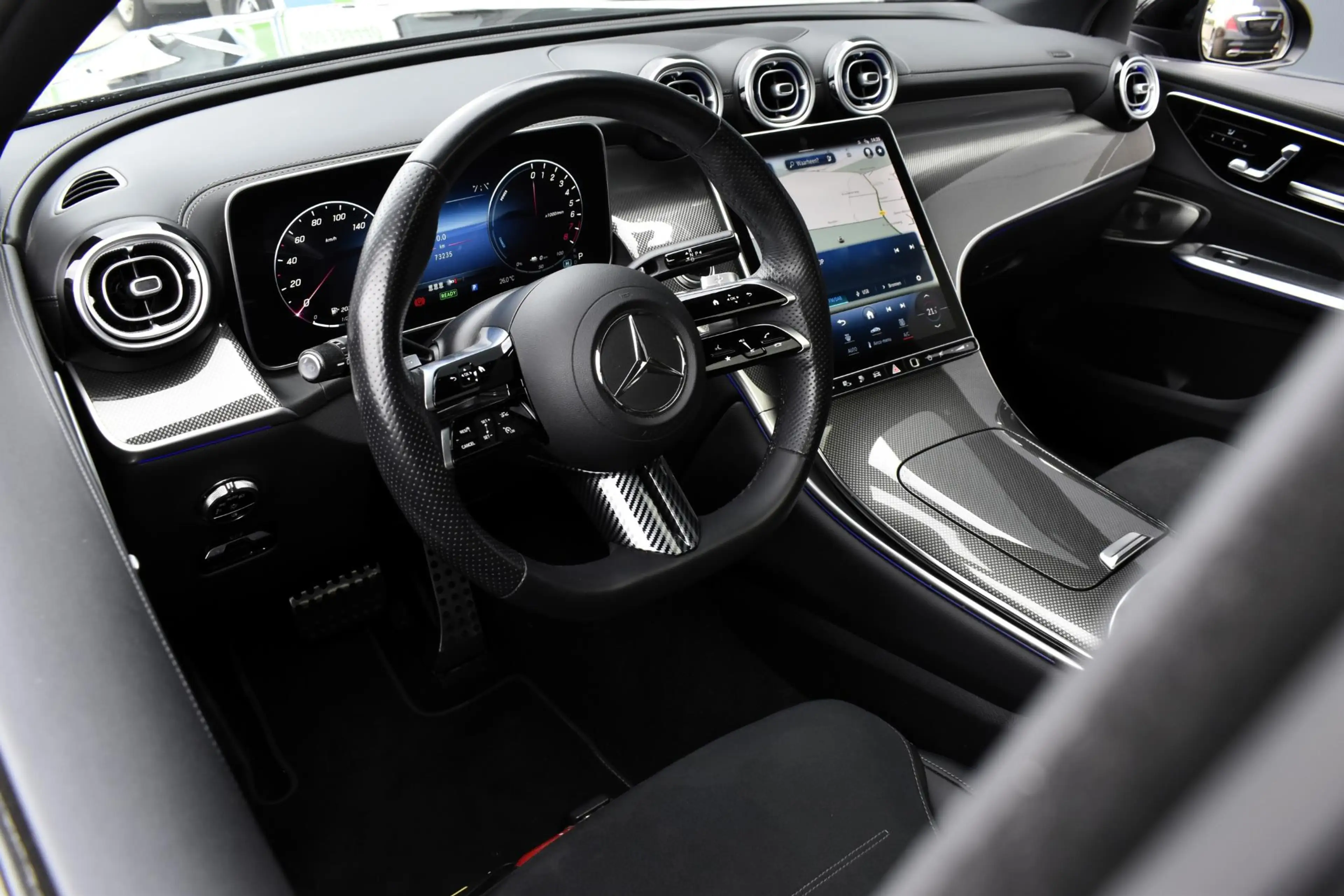Mercedes-Benz GLC 300 Coupé 300e 4MATIC AMG Line — photo 11