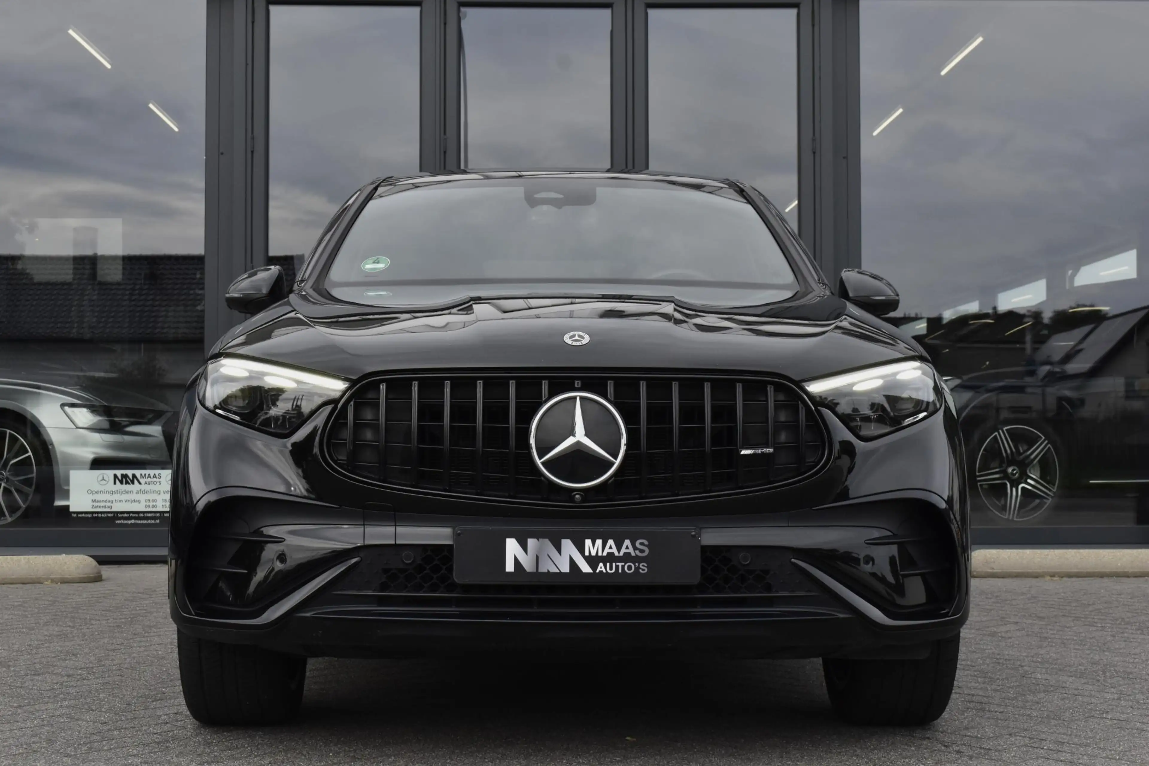 Mercedes-Benz GLC 300 Coupé 300e 4MATIC AMG Line — photo 8