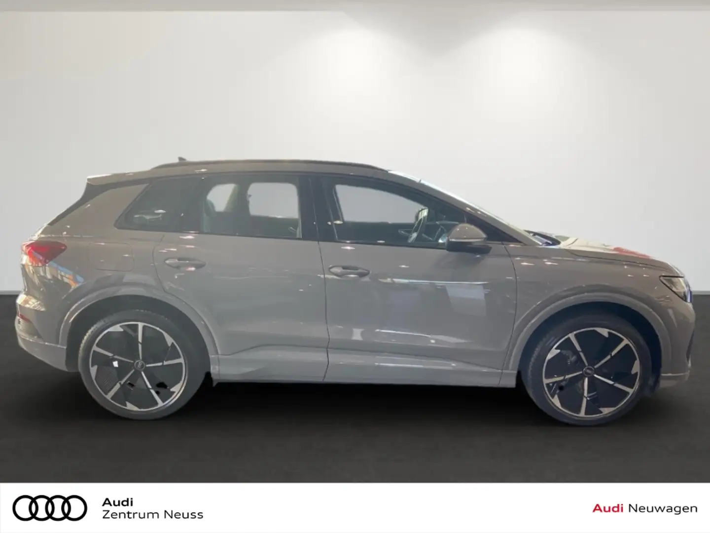 Audi Q4 e-tron 45 E-TRON 210 KW 0 25% VERSTEUERUNG Szürke - 2