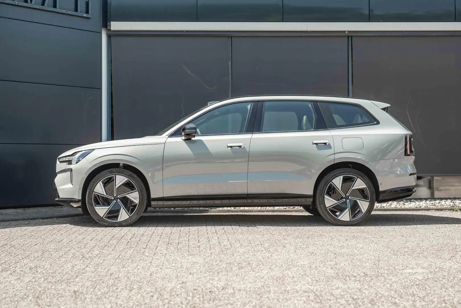 Volvo EX90 Twin Motor Performance Ultra 7p. 111 kWh | Premium Gris - 2
