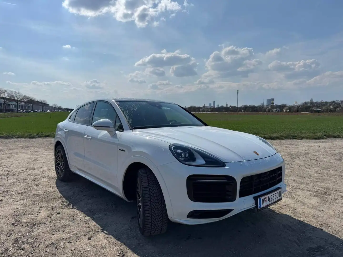 Porsche Cayenne Cayenne III E-Hybrid PHEV 17,9 kWh Aut. Weiß - 2