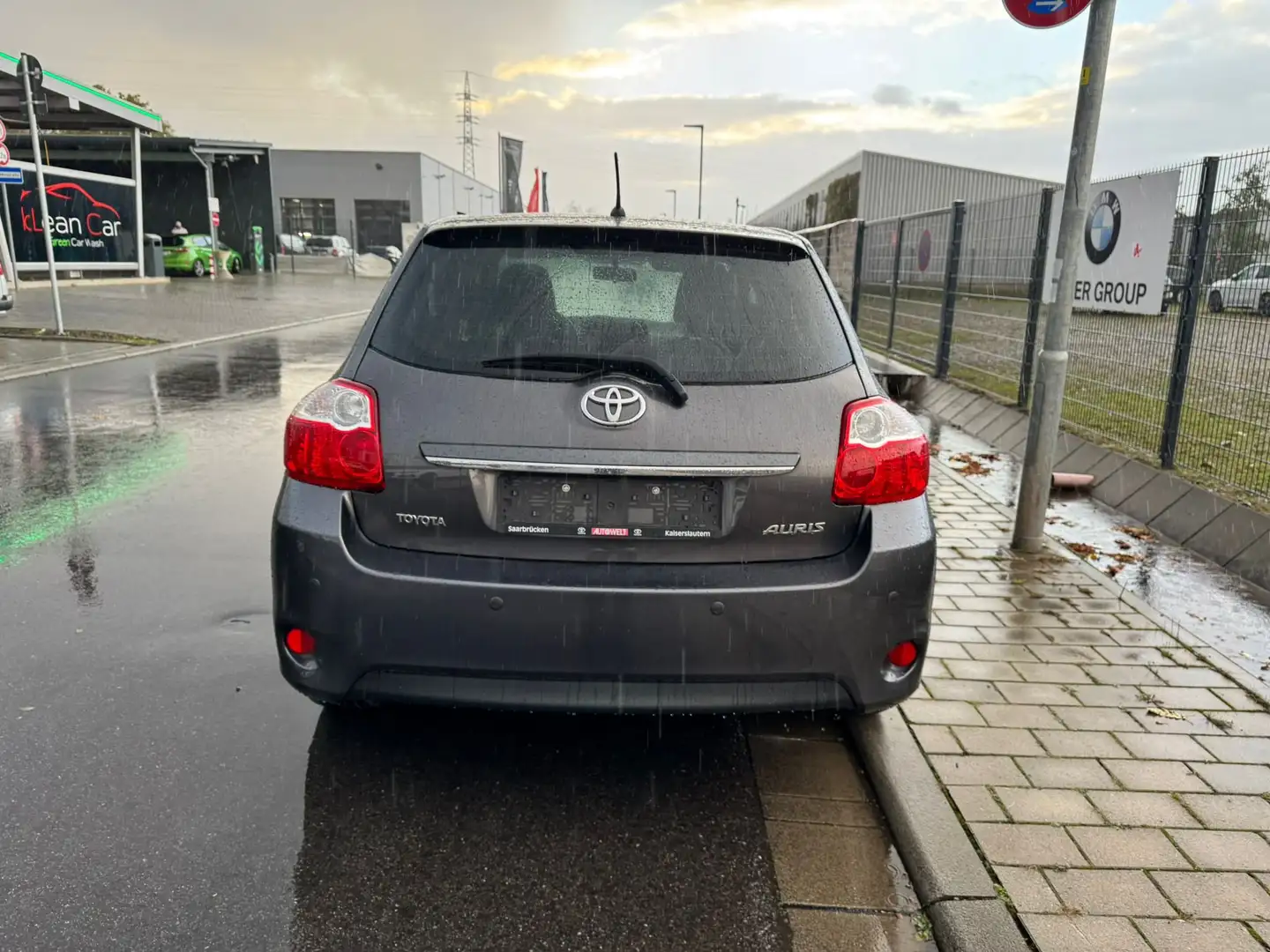 Toyota Auris Edition Grau - 2