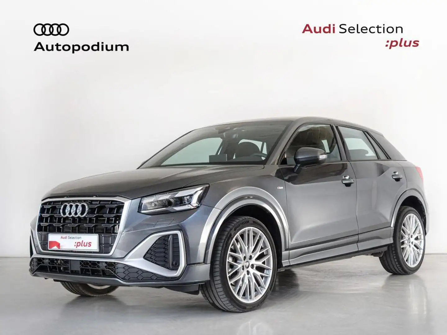 Audi Q2 35 TDI Adrenalin S tronic 110kW Gris - 1