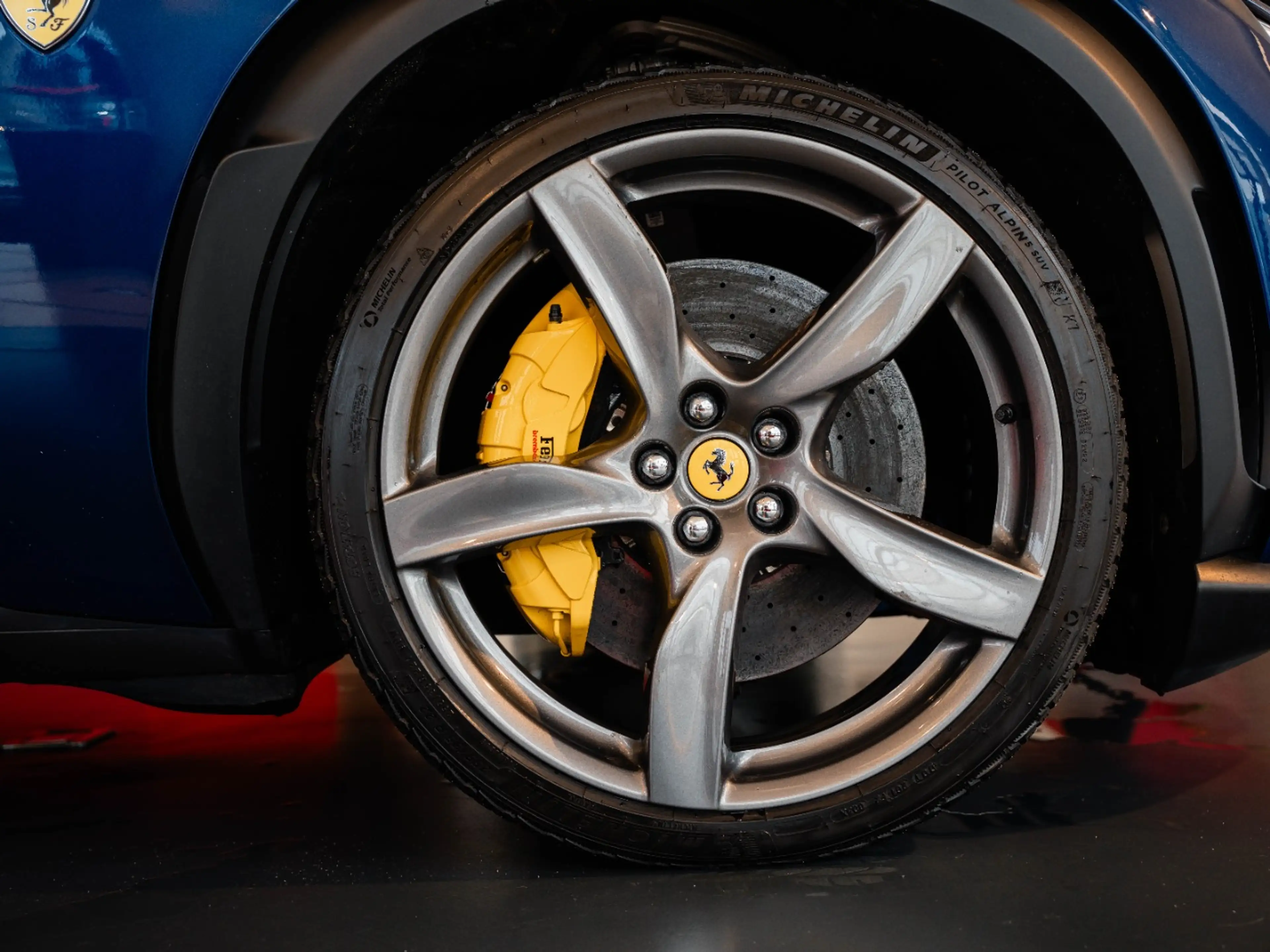 Ferrari Purosangue Panoramadach*Massagesitze*LED-Lenkrad — photo 11