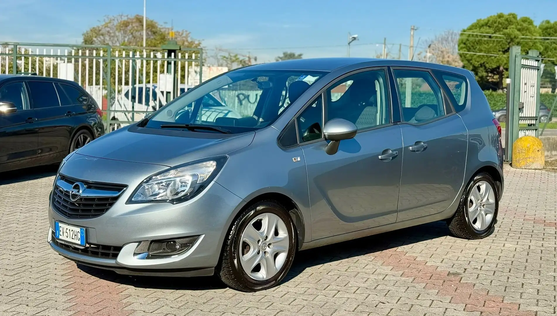 Opel Meriva 1.4 Cosmo Grigio - 1