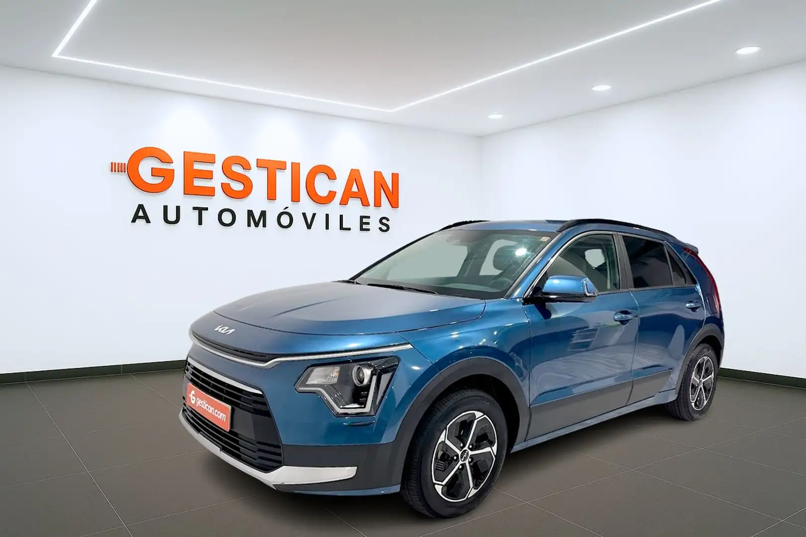 Kia Niro 1.6 GDi HEV 104kW (141CV) Concept Blauw - 1