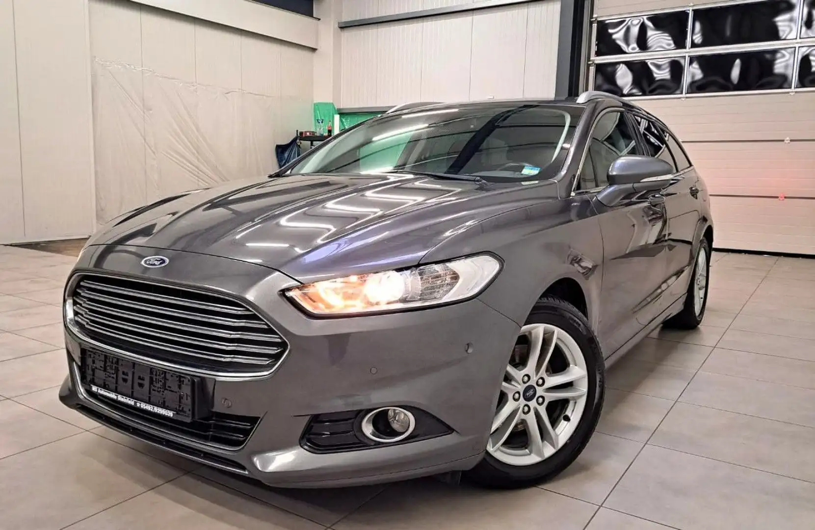 Ford Mondeo Turnier Titanium/Shz/Navi/Tempo Gris - 1