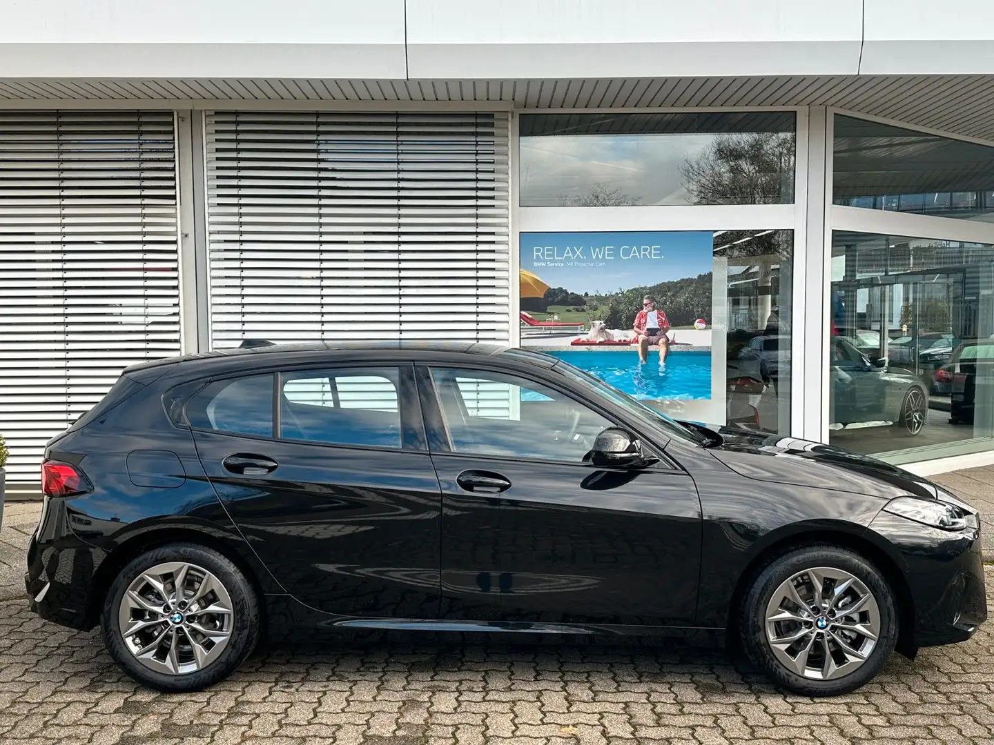 BMW 120 Autom.+abn.AHK+Kamera+LED+ParkAssi.+Klimaaut Noir - 2