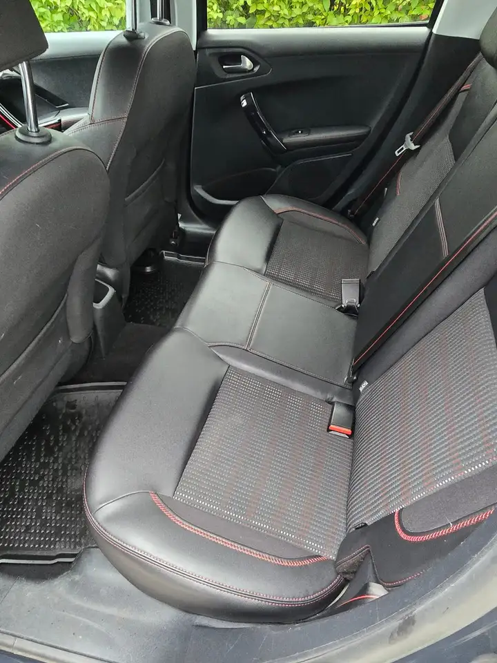 Peugeot 208 208 — photo 5