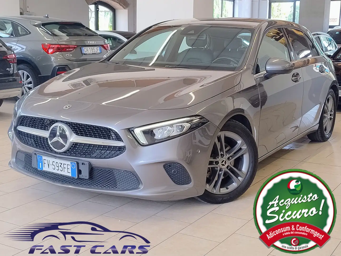 Mercedes-Benz A 180 2018 d Sport auto NAVI LANE ASSIST CRUISE NEOPAT Grigio - 1