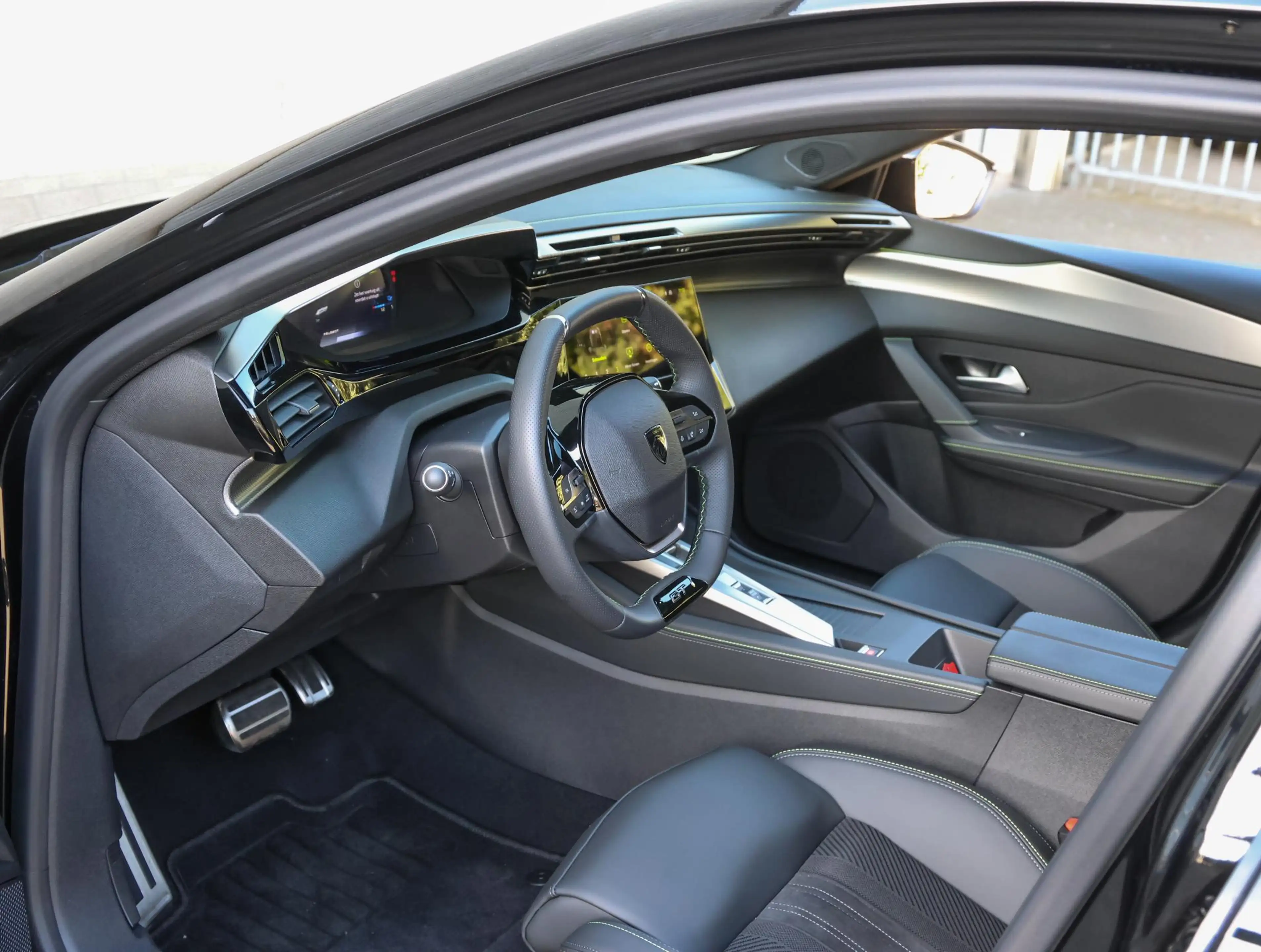 Peugeot 308 e-308 SW GT 58 kWh 156pk | ACCU 98% | Navigatie | — photo 10