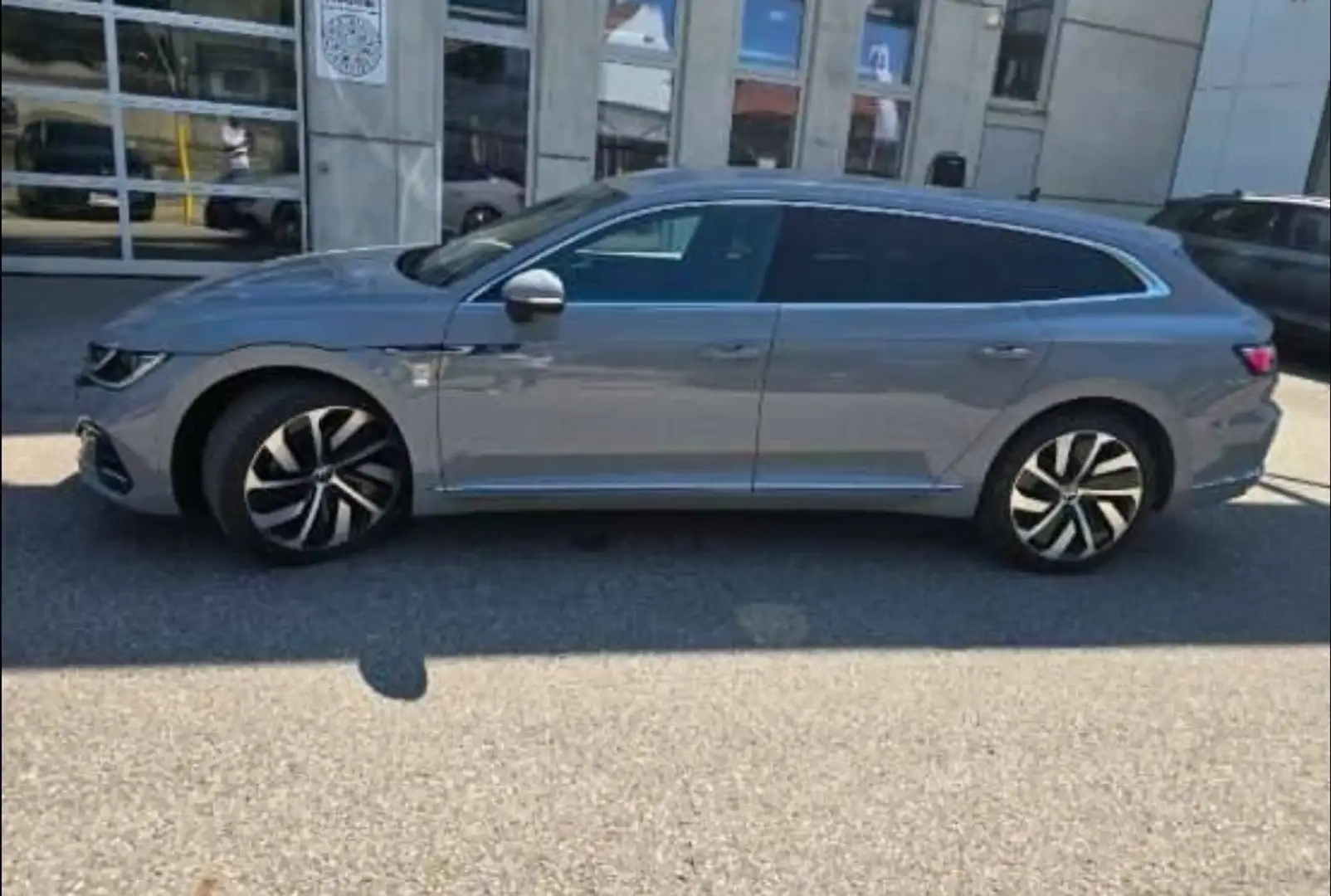 Volkswagen Arteon SB R-Line 2,0 TDI DSG - 1