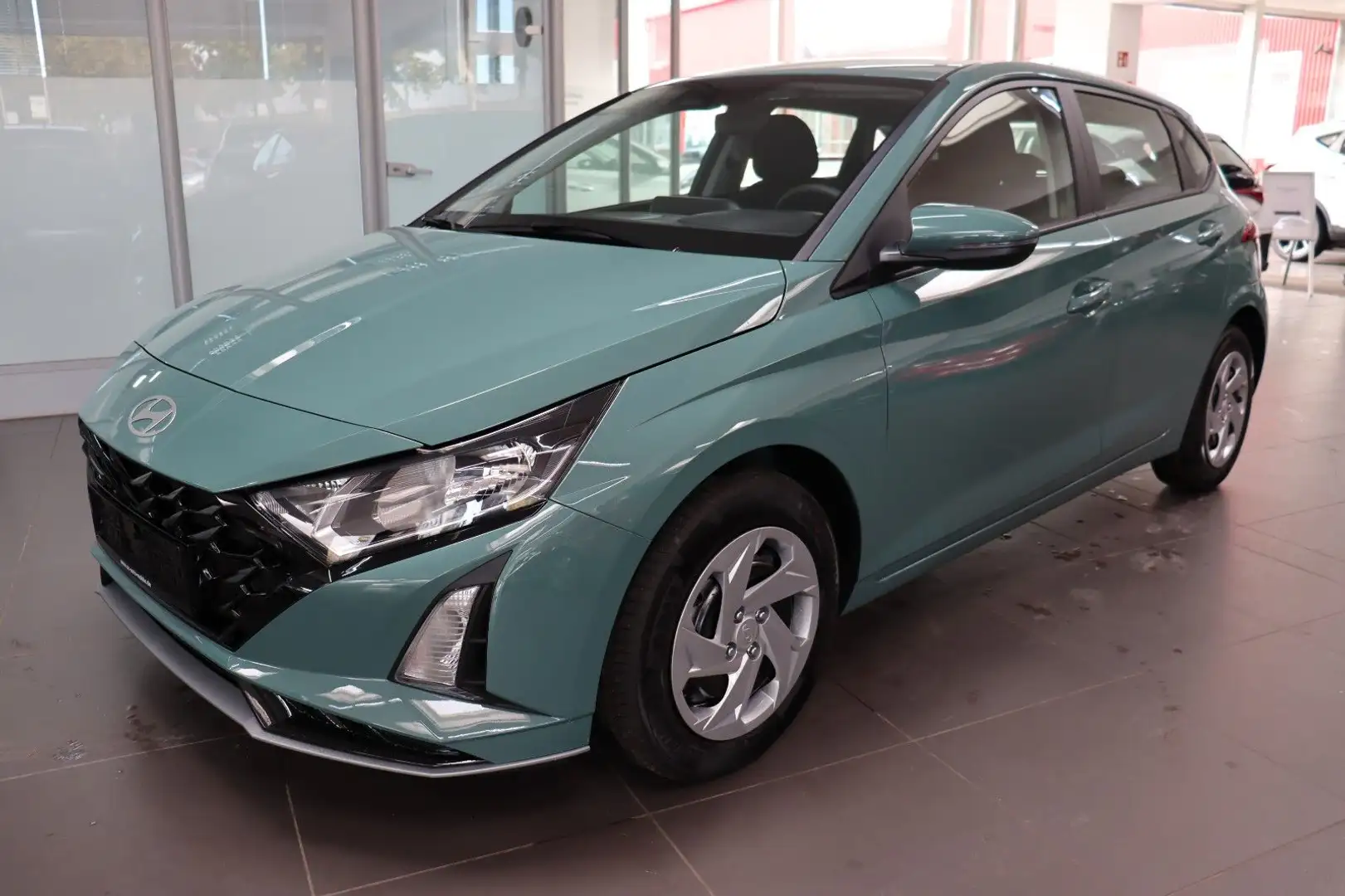 Hyundai i20 1.0 DCT Nav Rcam Carplay Temp PDC BTH AKTION zelena - 1