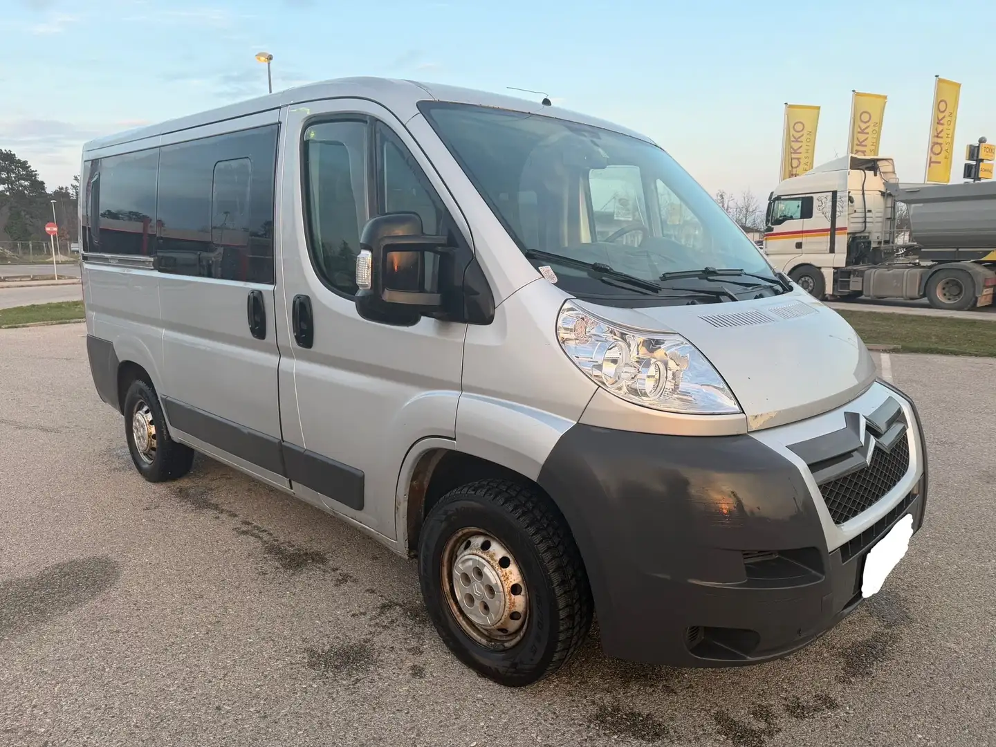 Citroen Jumper Citroën Jumper 3.0 Liter, 9 Sitzer - 1