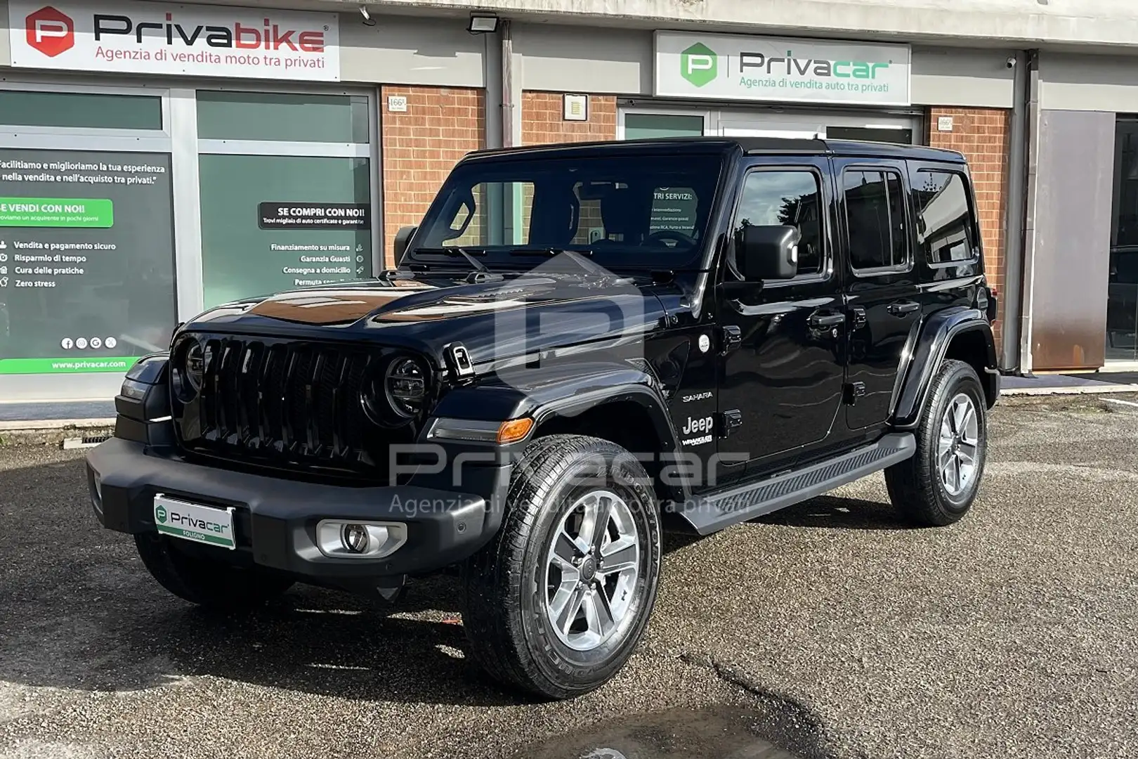 Jeep Wrangler Wrangler Unlimited 2.2 Mjt II Sahara Noir - 1