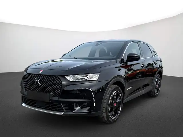 DS Automobiles DS 7 Crossback Performance Line