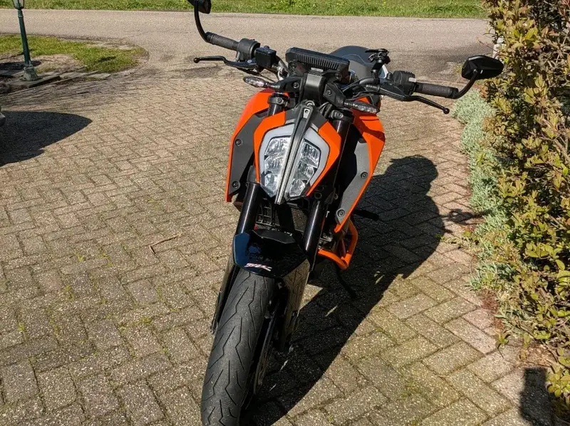 KTM 125 Duke - foto 2
