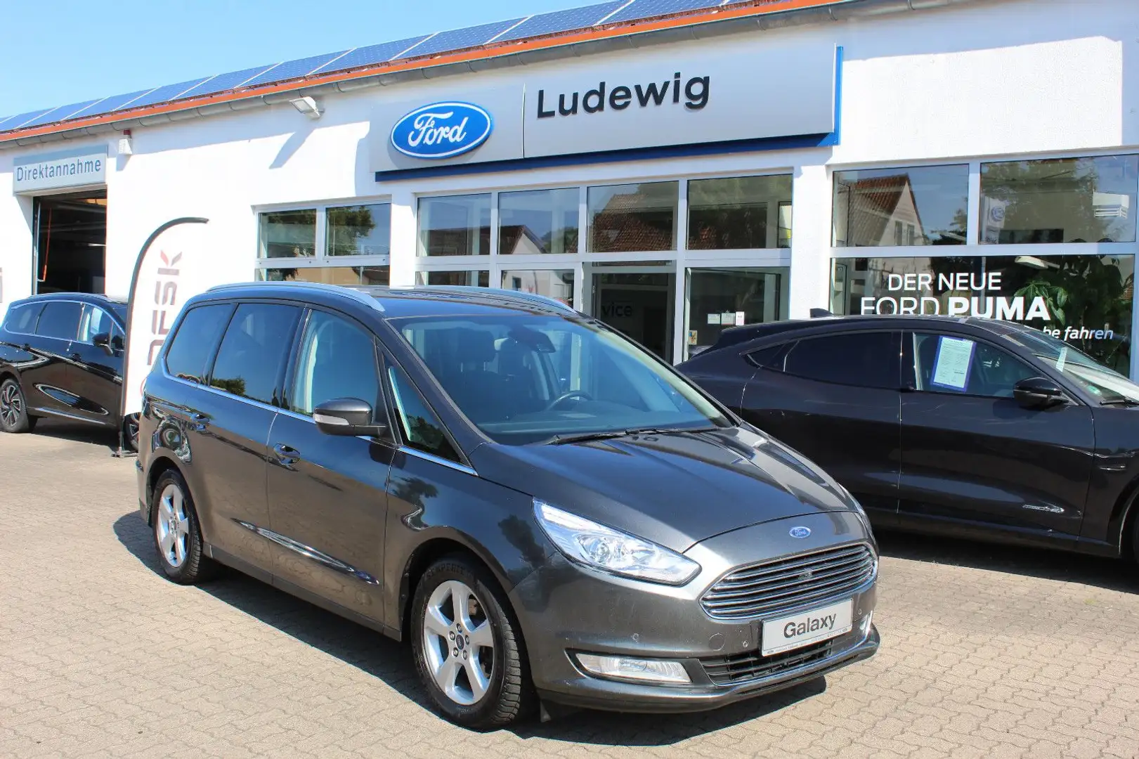 Ford Galaxy Titanium AHK 7 Sitzer Navi Winterpaket Gris - 1