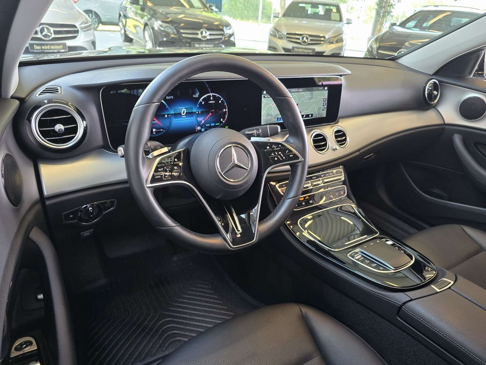 Mercedes-Benz E 220