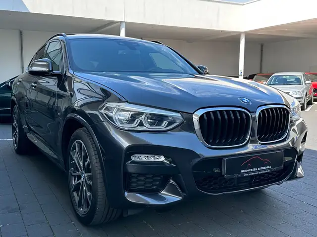BMW X4 view 2