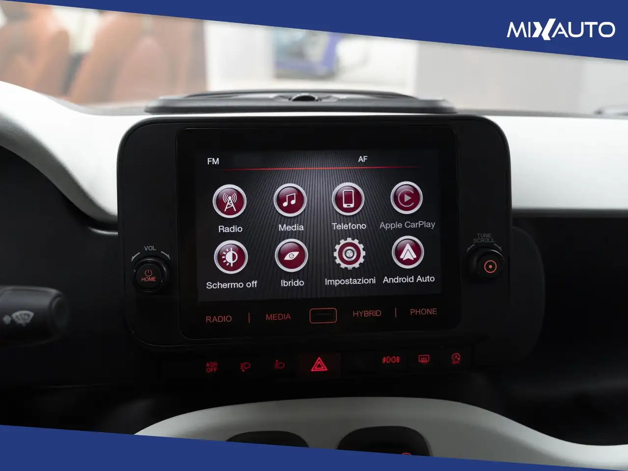 Fiat Panda Pandina Cross 1.0 Firefly Hybrid S&S 70CV, миниатюра 15