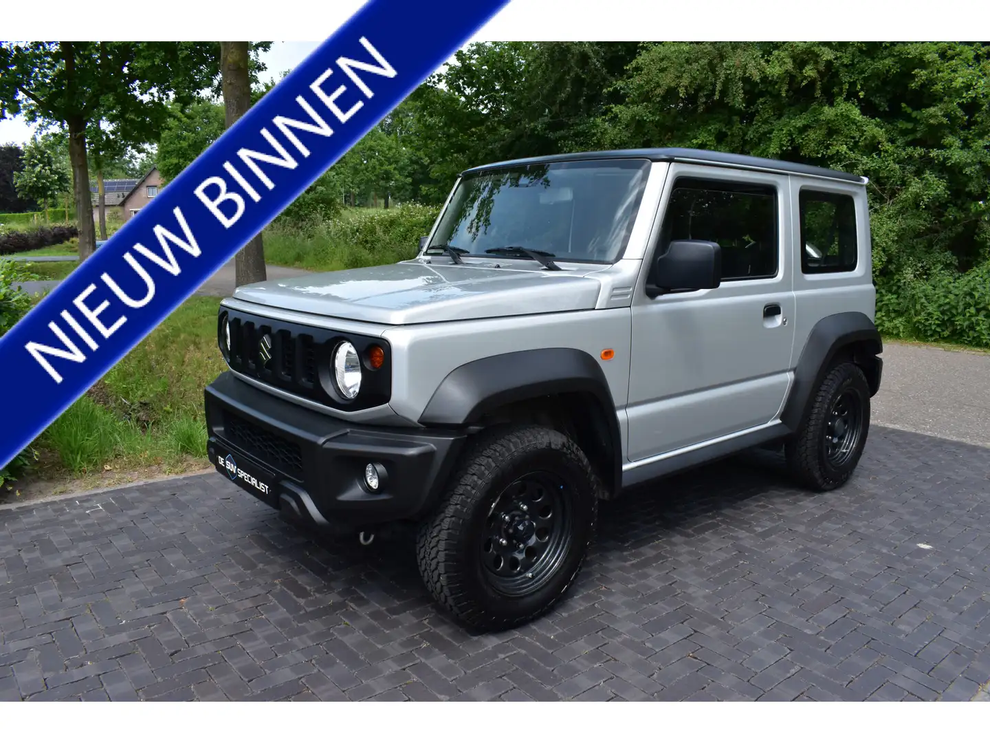 Suzuki Jimny 1.5 ALL Grip 4x4 '20 NIEUWSTAAT! Grijs - 1