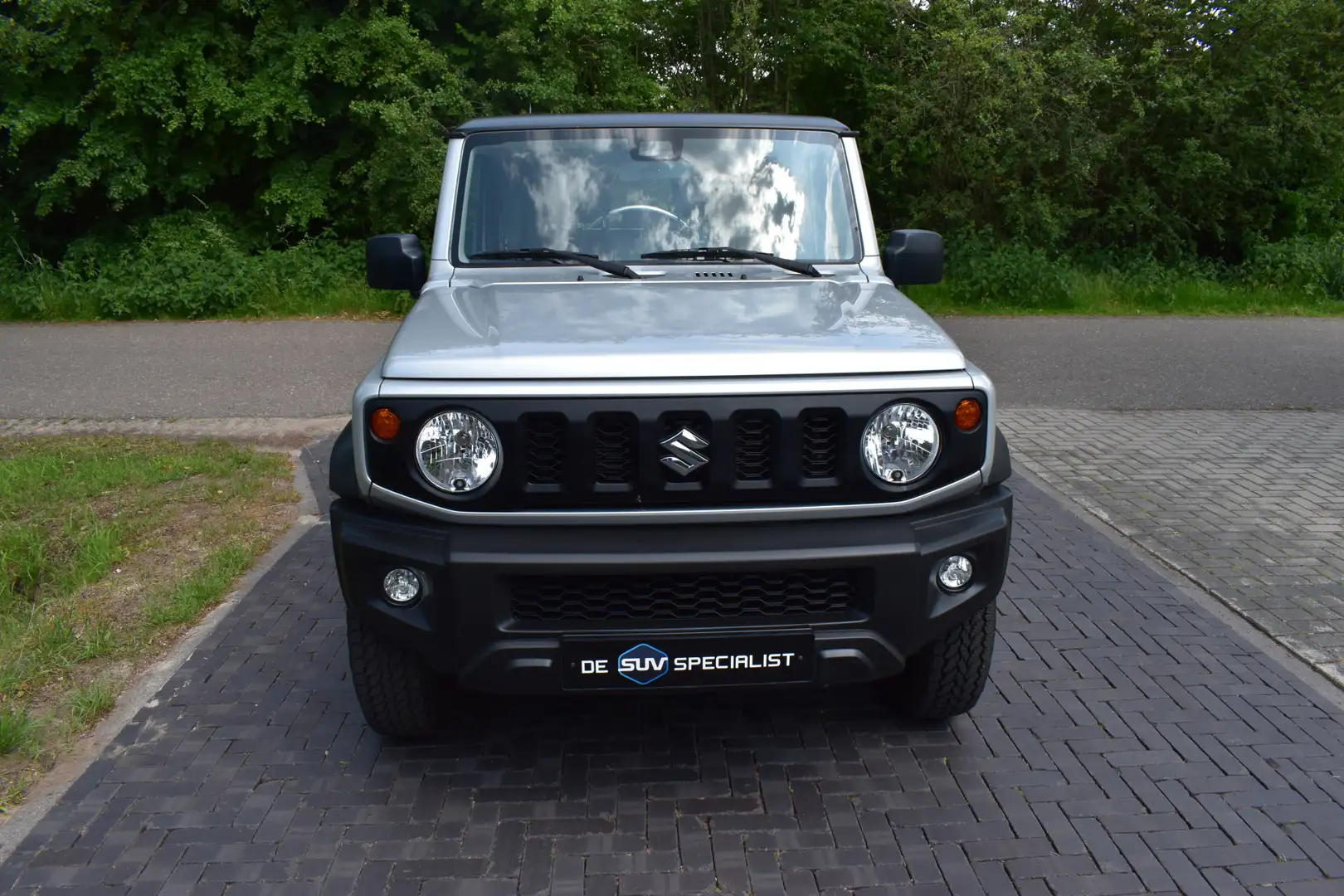 Suzuki Jimny 1.5 ALL Grip 4x4 '20 NIEUWSTAAT! Grijs - 2