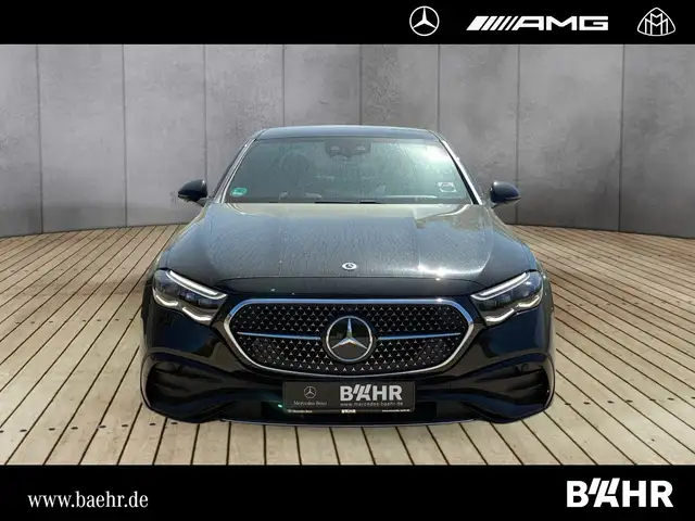 Mercedes-Benz E-Class view 7