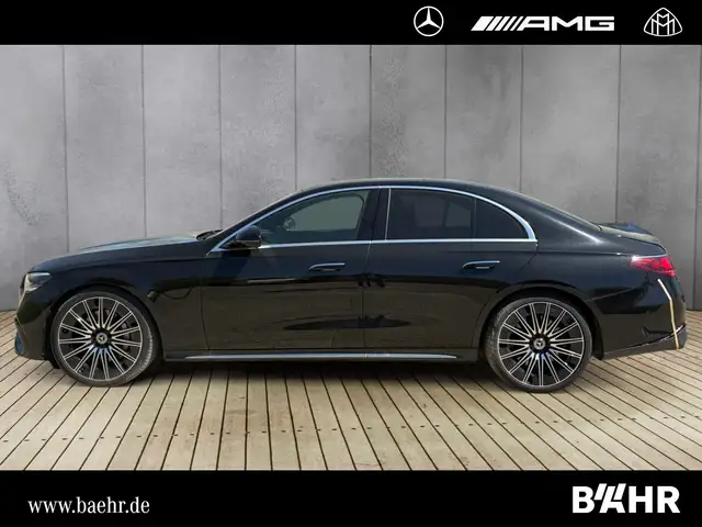 Mercedes-Benz E-Class view 2