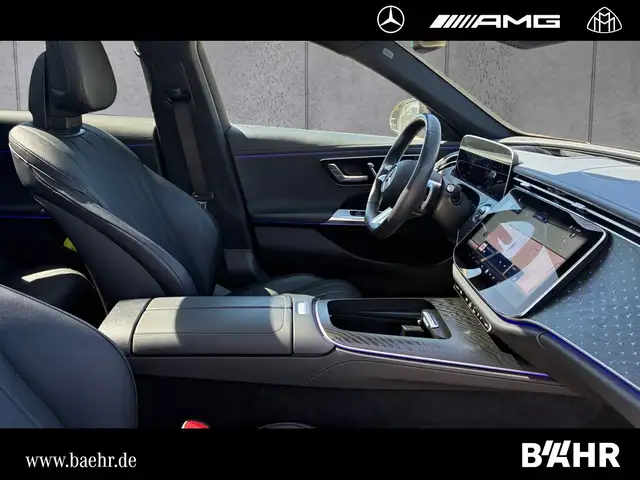 Mercedes-Benz E-Class view 5