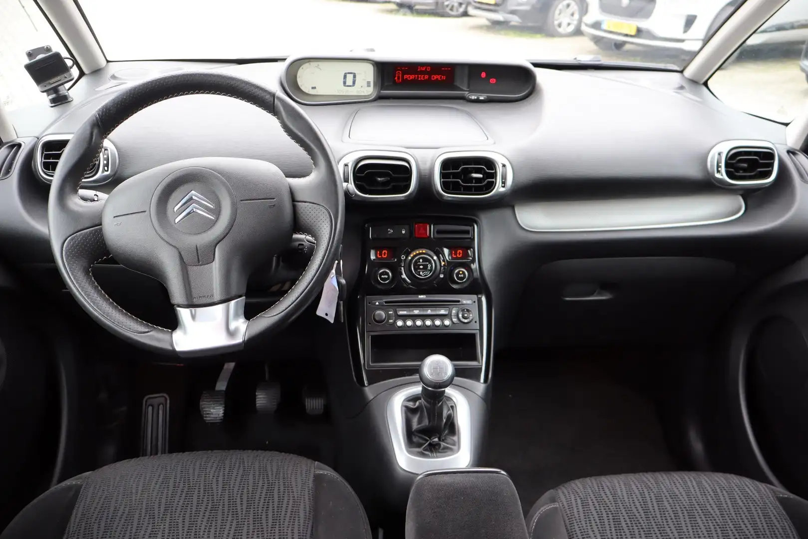 Citroen C3 Picasso 1.6 VTi Exclusive Climate control, Elektrische ram Zwart - 2