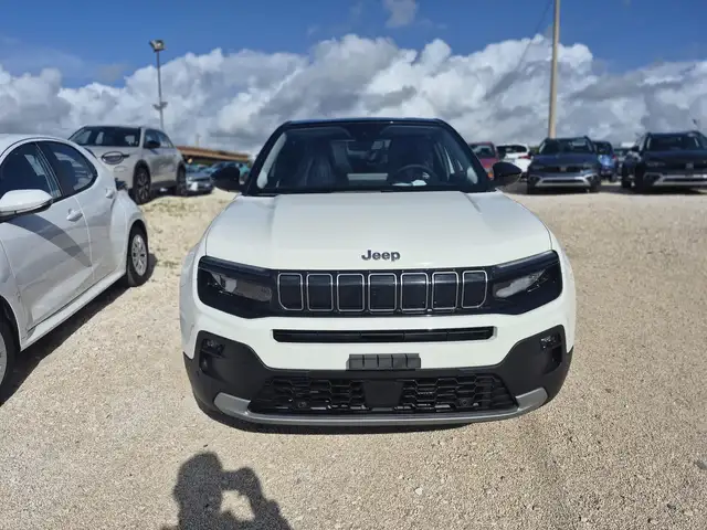 Jeep Avenger view 14