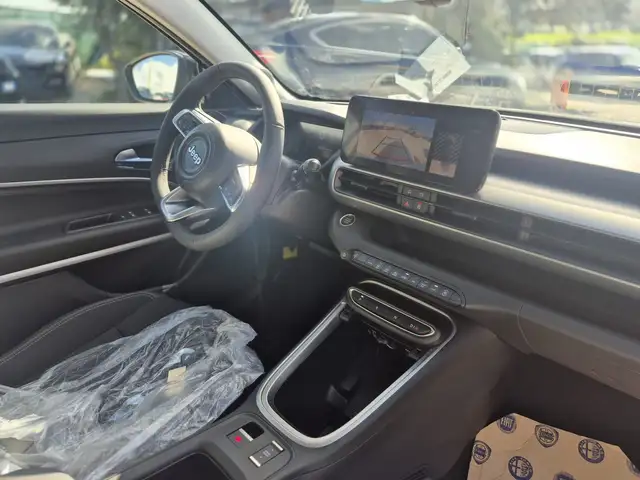 Jeep Avenger view 7