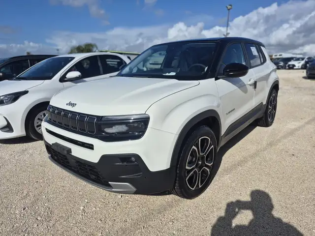 2024 Jeep Avenger in White for sale