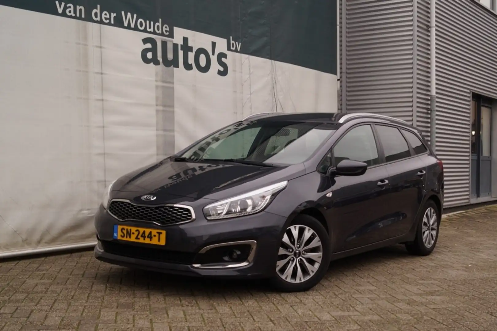 Kia Ceed SW / cee'd SW 1.0 T-GDi 120pk Design Edition -NAVI-PDC- Grijs - 2